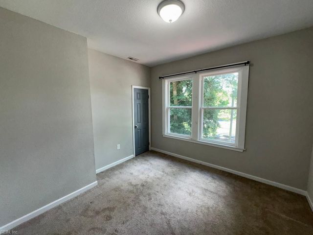 200 Hardy AVE, Norfolk, VA 23523