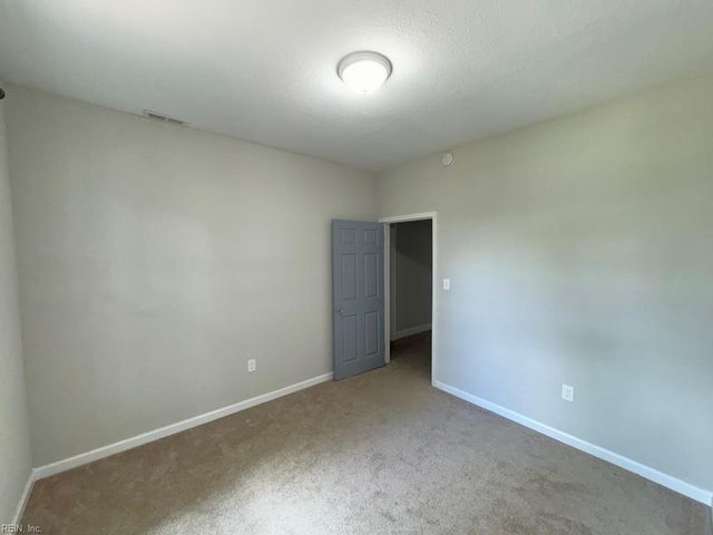 200 Hardy AVE, Norfolk, VA 23523