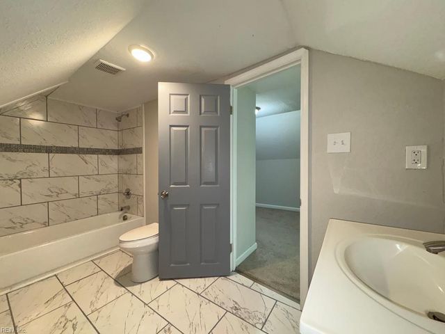 200 Hardy AVE, Norfolk, VA 23523