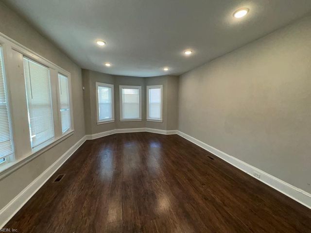 200 Hardy AVE, Norfolk, VA 23523