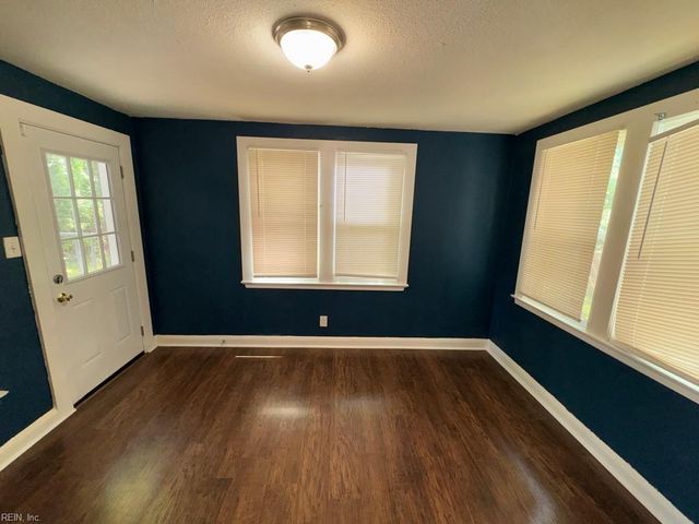 200 Hardy AVE, Norfolk, VA 23523