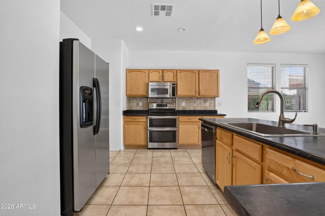 11826 W FOOTHILL Drive, Sun City, AZ 85373
