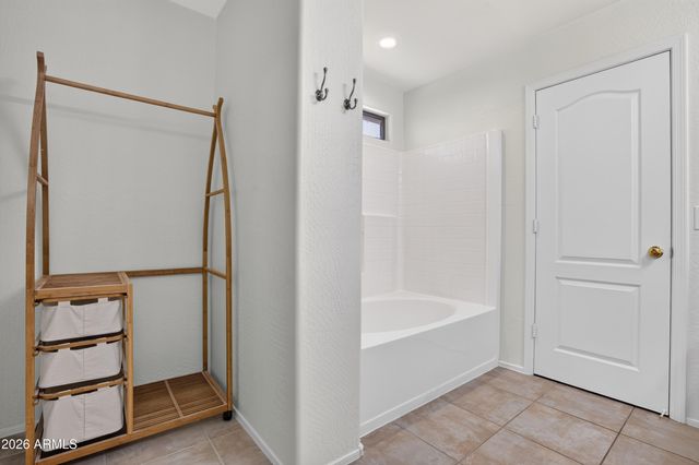 11826 W FOOTHILL Drive, Sun City, AZ 85373