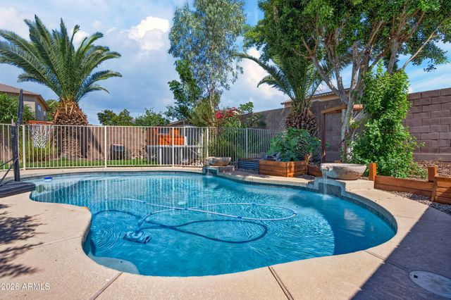 11826 W FOOTHILL Drive, Sun City, AZ 85373