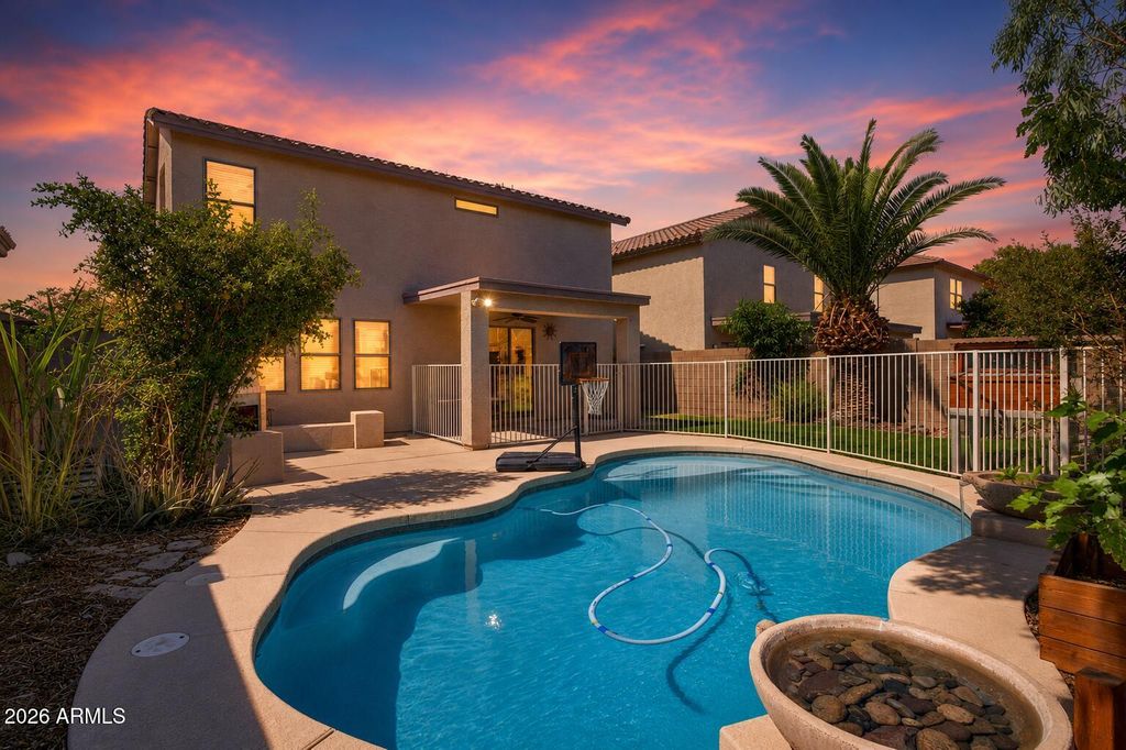 11826 W FOOTHILL Drive, Sun City, AZ 85373 — photo 2
