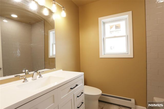 189 Hawthorne Avenue 1st flr, Hawthorne, NJ 07506