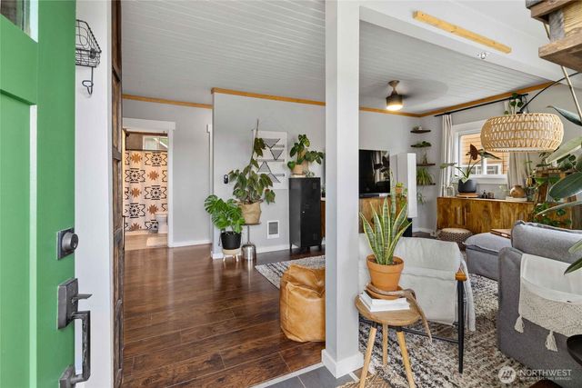 407 S 7th Street, Roslyn, WA 98941