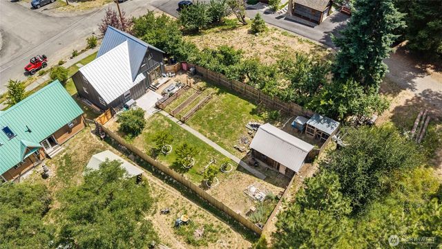 407 S 7th Street, Roslyn, WA 98941
