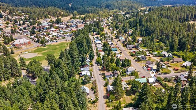 407 S 7th Street, Roslyn, WA 98941