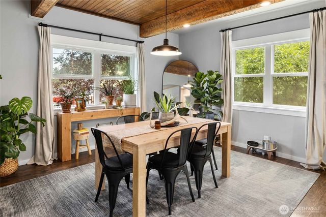407 S 7th Street, Roslyn, WA 98941