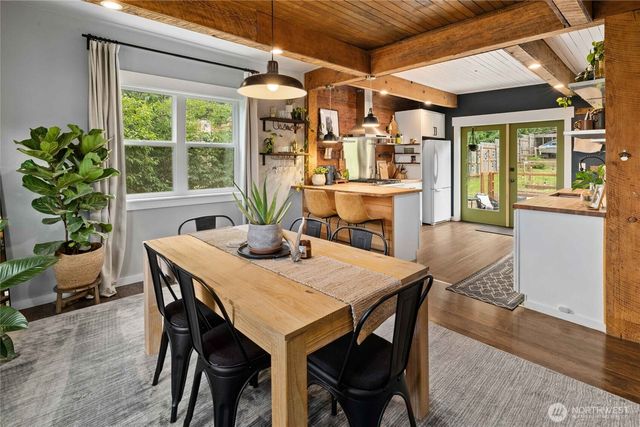 407 S 7th Street, Roslyn, WA 98941
