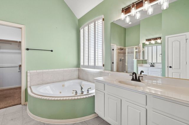 7517 Rodeo Drive, Denton, TX 76208