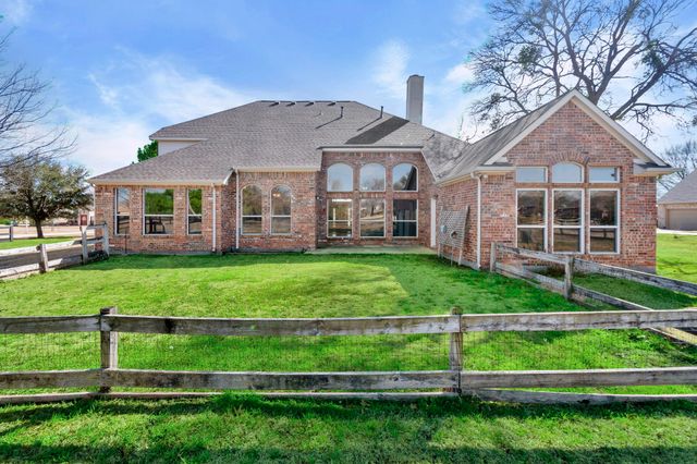 7517 Rodeo Drive, Denton, TX 76208