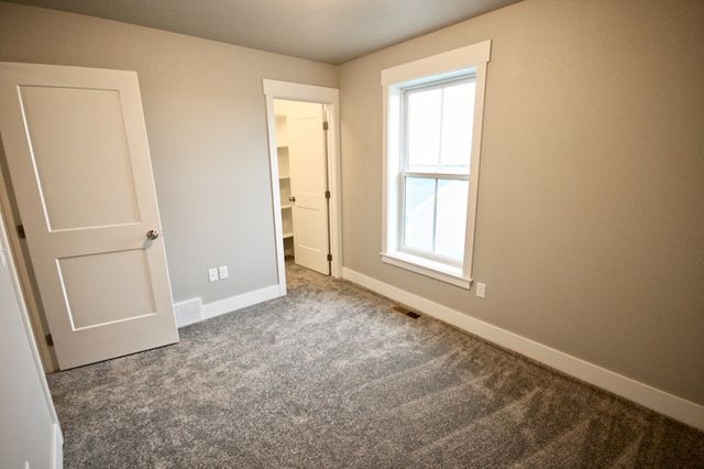 1736 Walter Creek Boulevard, Billings, MT 59101