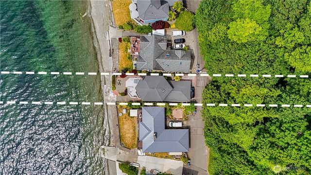 13029 Standring Lane SW, Burien, WA 98146