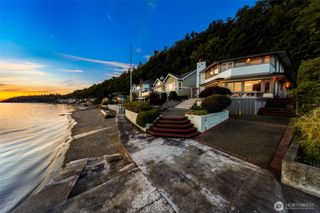 13029 Standring Lane SW, Burien, WA 98146