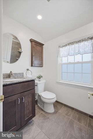 436 KERR LN, Springfield, PA 19064