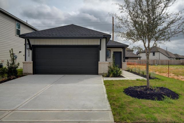 8038 Magnolia Prairie Lane, Cypress, TX 77433
