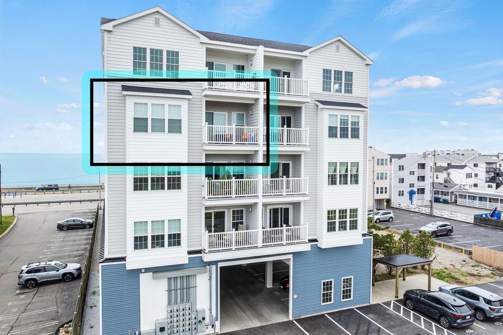 Image 1 of property listing at 435 Ocean Blvd Unit 405, Hampton, NH 03842