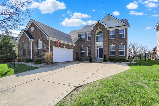 12111 Everwood Circle, Noblesville, IN 46060