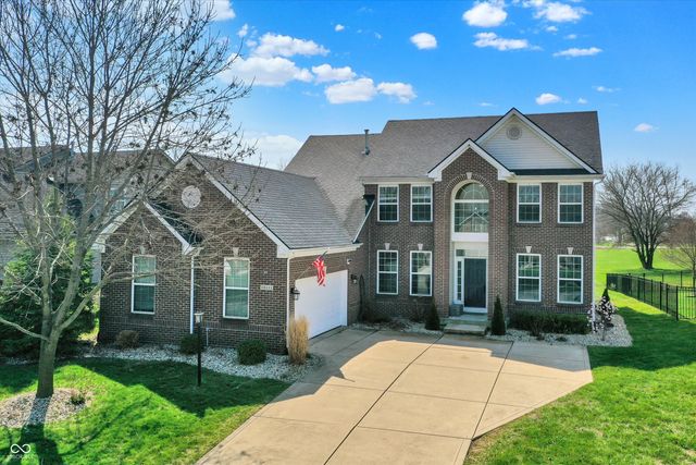 12111 Everwood Circle, Noblesville, IN 46060