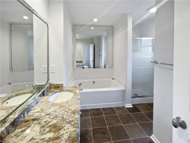 3994 Leinbach Drive, Winston-salem, NC 27106