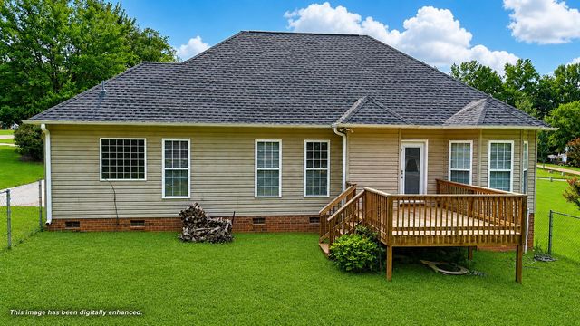 232 Orleans Drive, Wellford, SC 29385