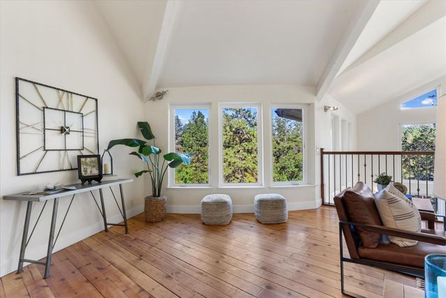 19780 Venus Ct, Grass Valley, CA 95949