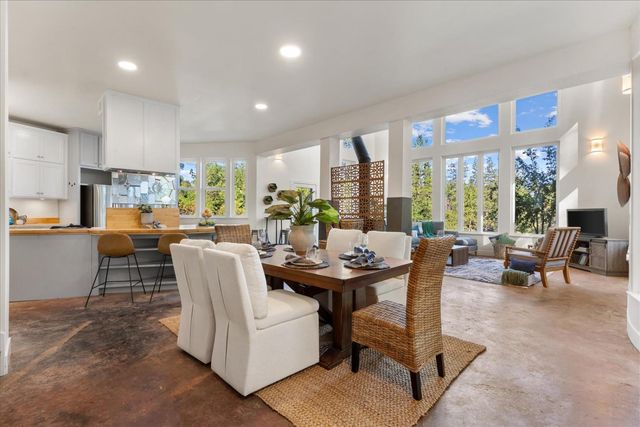 19780 Venus Ct, Grass Valley, CA 95949
