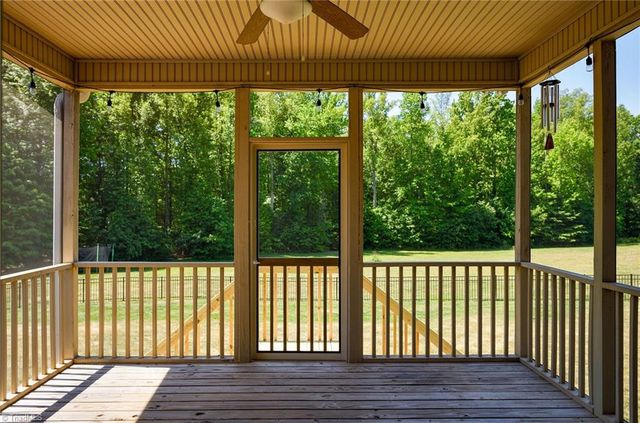 8931 Grove Park Drive, Oak Ridge, NC 27310