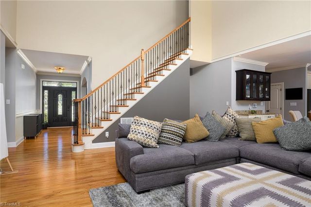 8931 Grove Park Drive, Oak Ridge, NC 27310