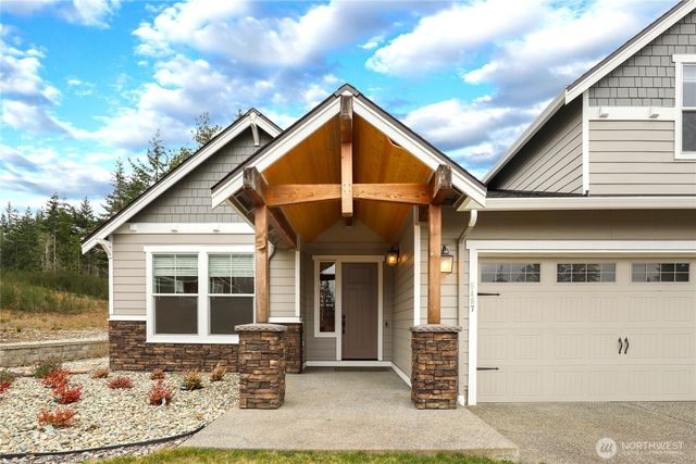 5487 Skyfall Place NW, Bremerton, WA 98312