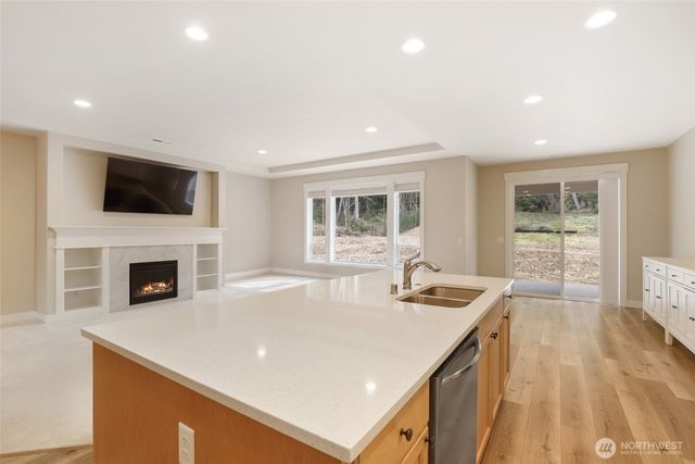 5487 Skyfall Place NW, Bremerton, WA 98312