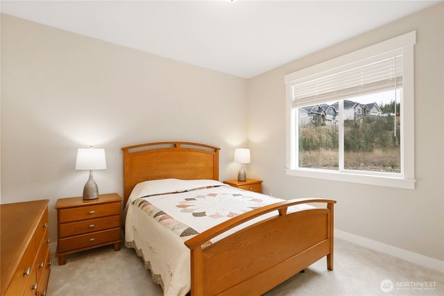 5487 Skyfall Place NW, Bremerton, WA 98312