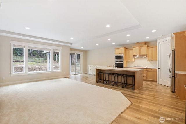 5487 Skyfall Place NW, Bremerton, WA 98312