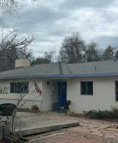 42912 Country Club Drive E, Oakhurst, CA 93644