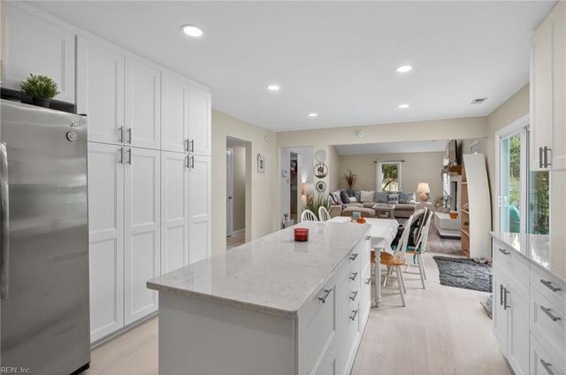 812 Galvani CT, Virginia Beach, VA 23454