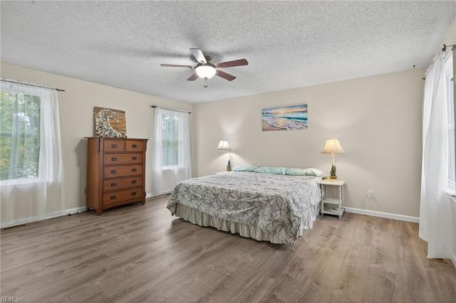 812 Galvani CT, Virginia Beach, VA 23454