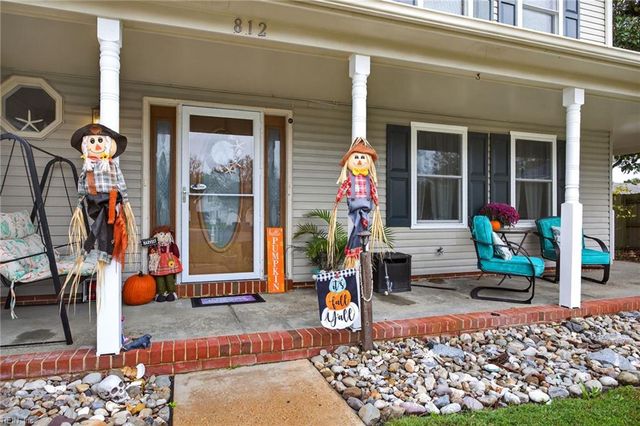 812 Galvani CT, Virginia Beach, VA 23454