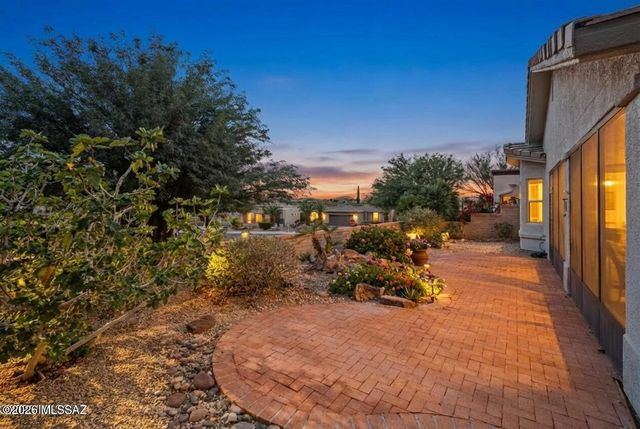 4687 S Holly Rose Drive, Green Valley, AZ 85622