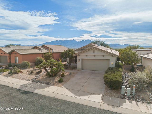 4687 S Holly Rose Drive, Green Valley, AZ 85622