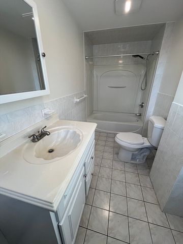 36 Everett 2, Medford, MA 02155