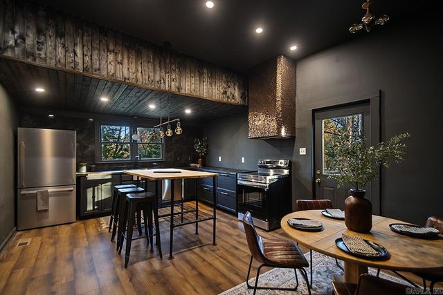 307 N 4th, Benton, AR 72015