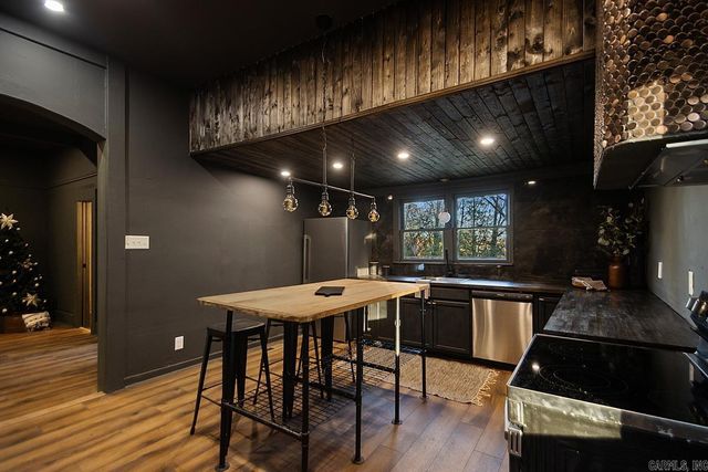 307 N 4th, Benton, AR 72015