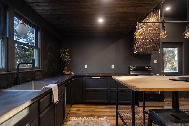 307 N 4th, Benton, AR 72015