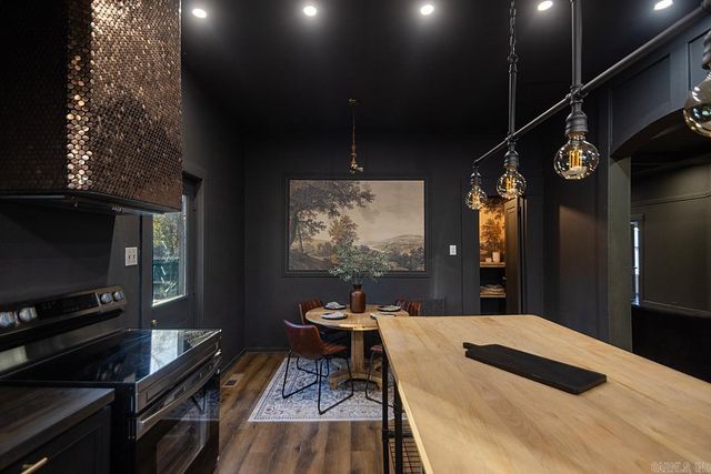 307 N 4th, Benton, AR 72015