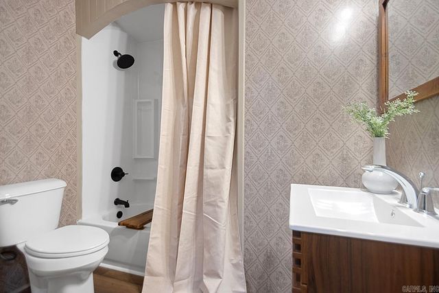 307 N 4th, Benton, AR 72015