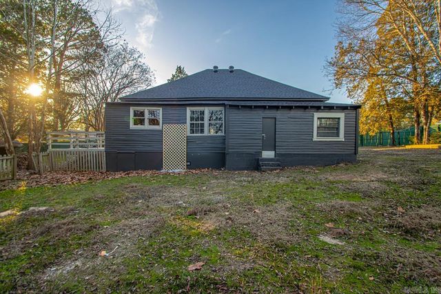 307 N 4th, Benton, AR 72015