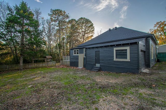 307 N 4th, Benton, AR 72015