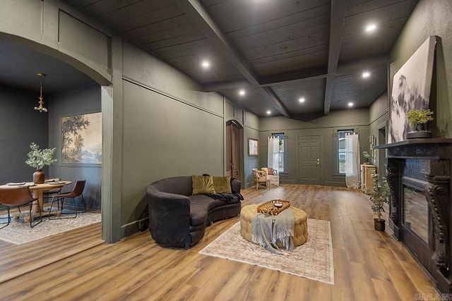 307 N 4th, Benton, AR 72015